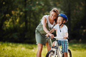 Rowerki dla dzieci, jaki wybrać żeby służył na lata?