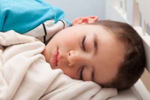 Jak rozpoznać, czy dziecko cierpi z powodu moczenia nocnego?