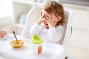 Sposób na niejadka: jak zachęcić dziecko do jedzenia?